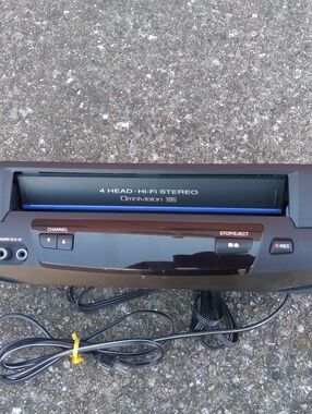 Panasonic Black Front-Load VCR Player